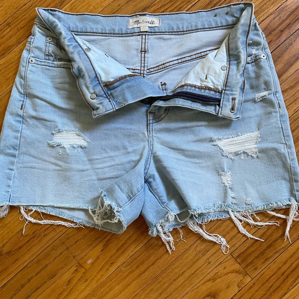 Madewell Light Blue Raw Distressed Women's Shorts